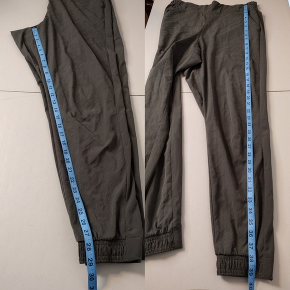 Athleta Women's Printed High Rise Training Workout Running Athletic Joggers - Picture 10 of 13